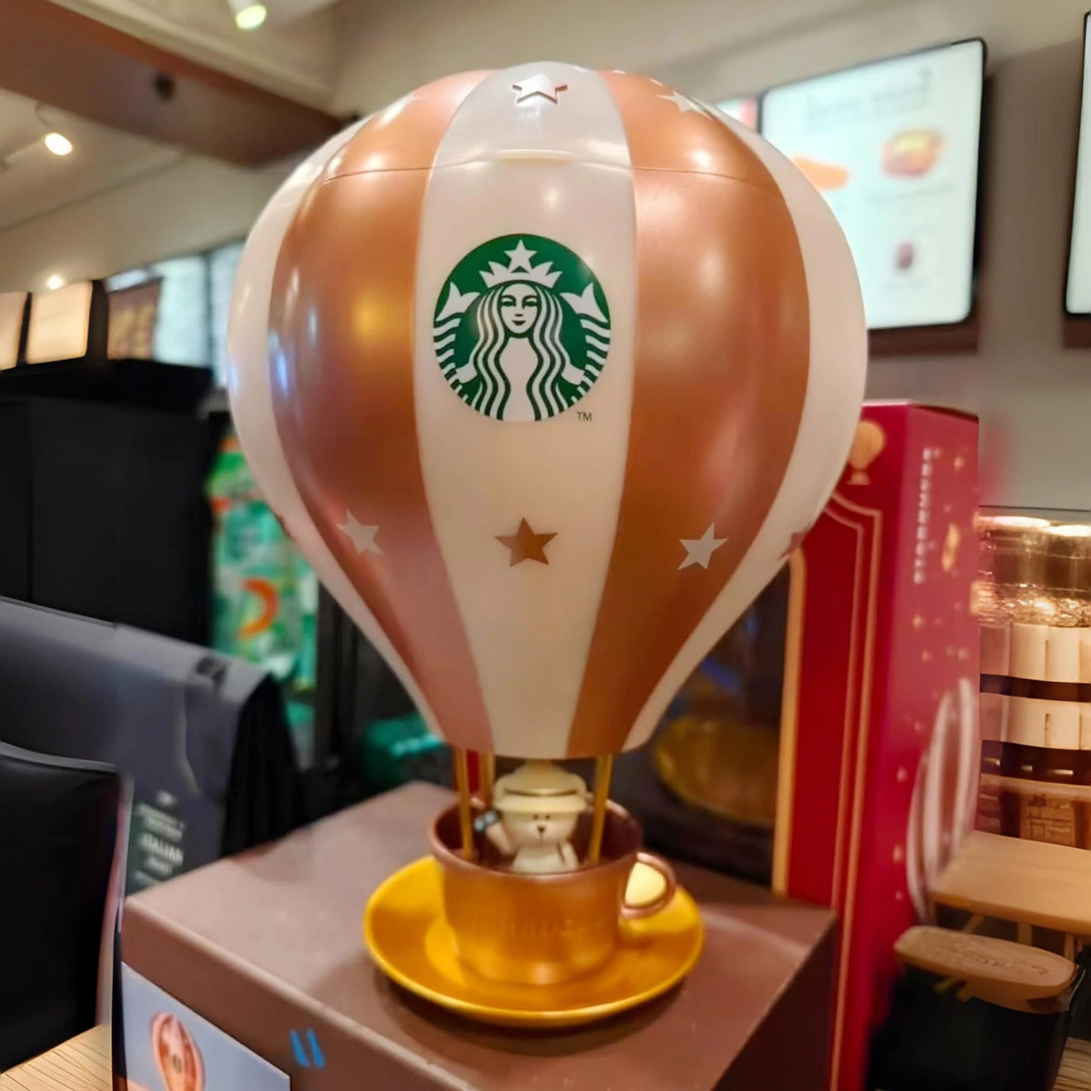 Starbucks Taiwan 2026 Hot Air Balloon Ornament No Battery