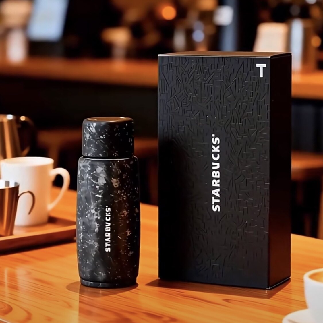 Starbucks China 2026 Classic Series Black Titanium Cup 320ml
