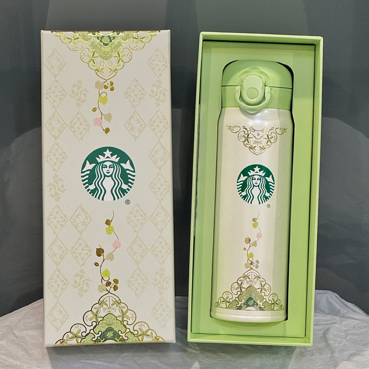 Starbucks China 2026 Spring Blessings Series 500ml Thermos Stainless Steel Thermos Cup Gift Box