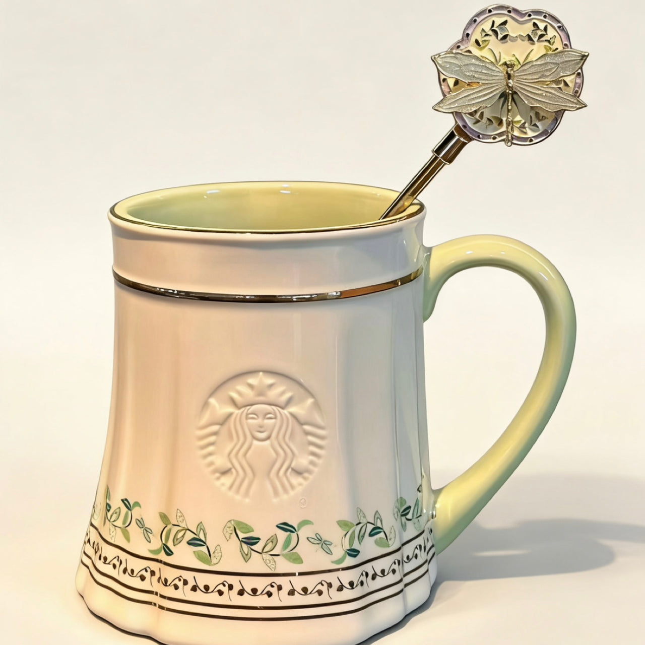 Starbucks China 2026 Spring Blessings Series Green 415ml horse skirt style mug with stir stick