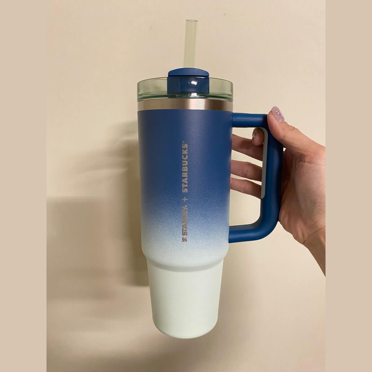 Starbucks Taiwan 2024 26th anniversary Stanley blue Ombre stainless steel  cup 30oz Starbucks loveinstarbucks