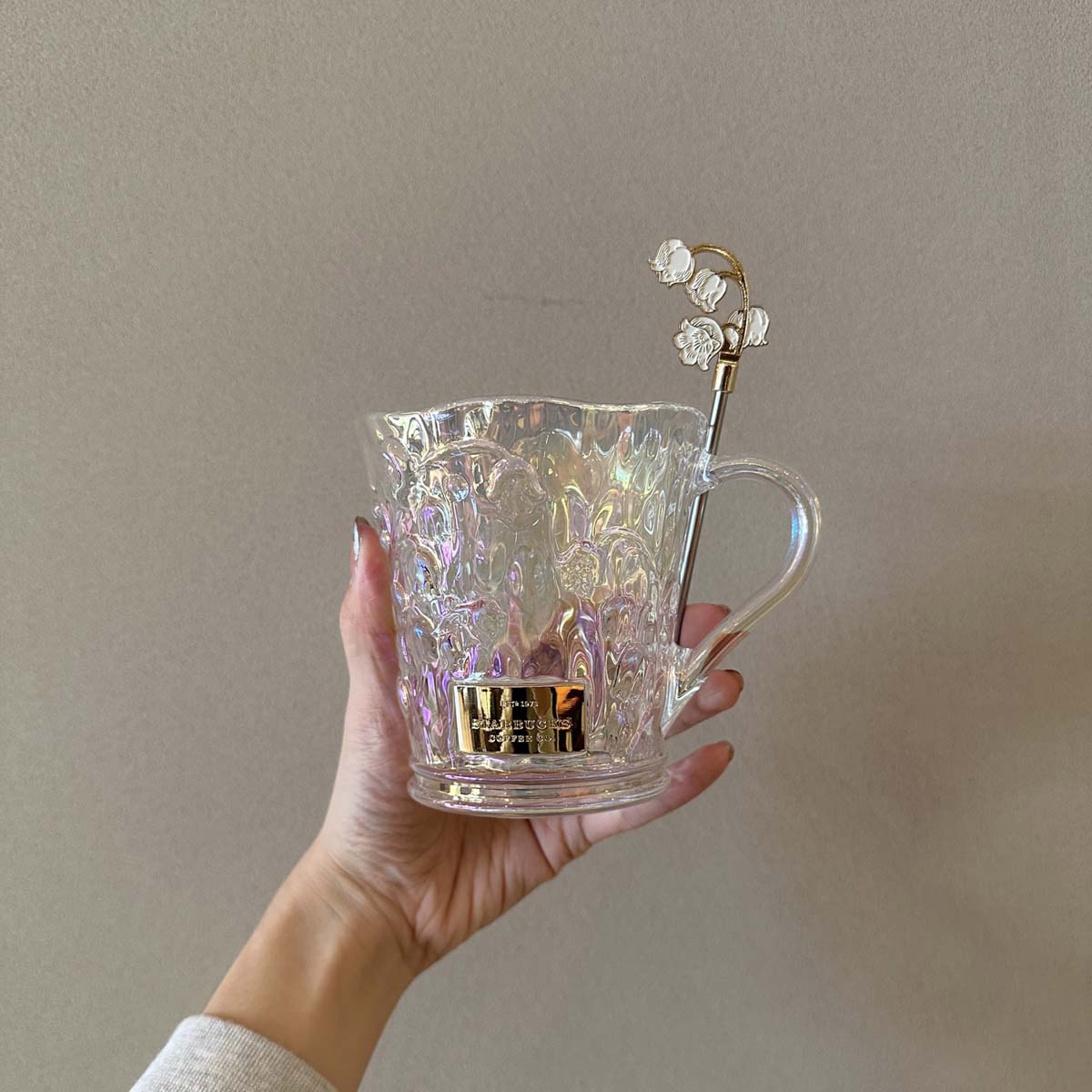 Starbucks China 2023 Lily of the Valley series glass with stirring rod 410ml Starbucks loveinstarbucks