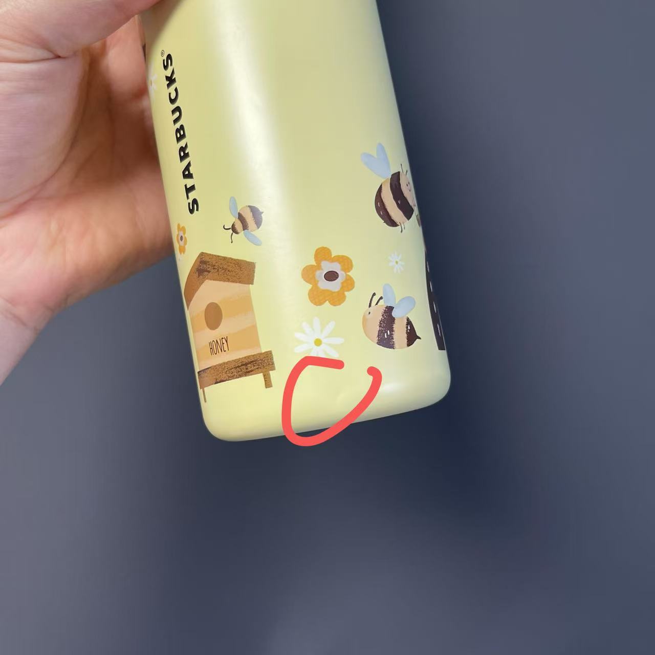 tiny dent - Starbucks Hong Kong 2025 bee Stainless steel cup