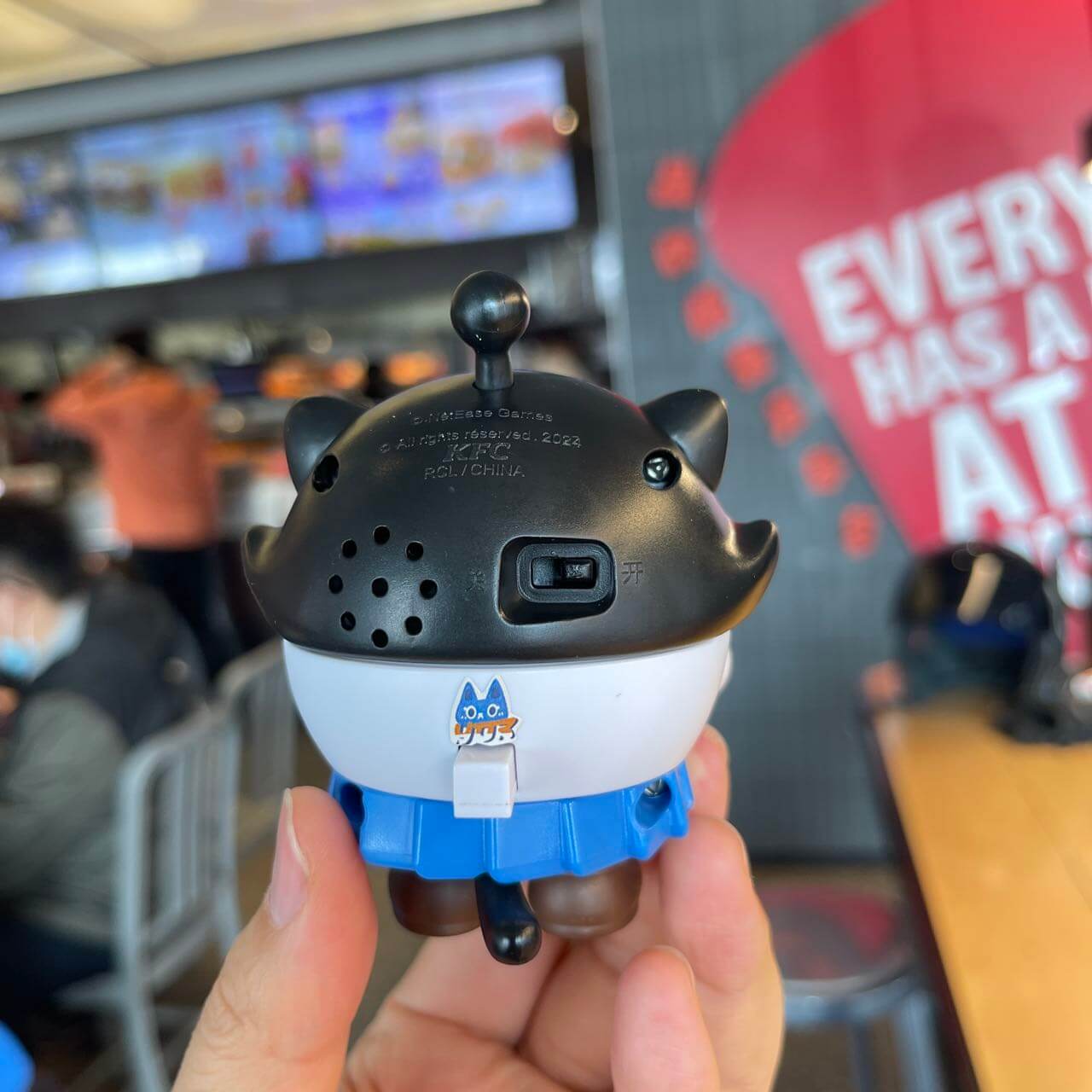 KFC China Chicken nugget sister toy that make sounds loveinstarbucks loveinstarbucks