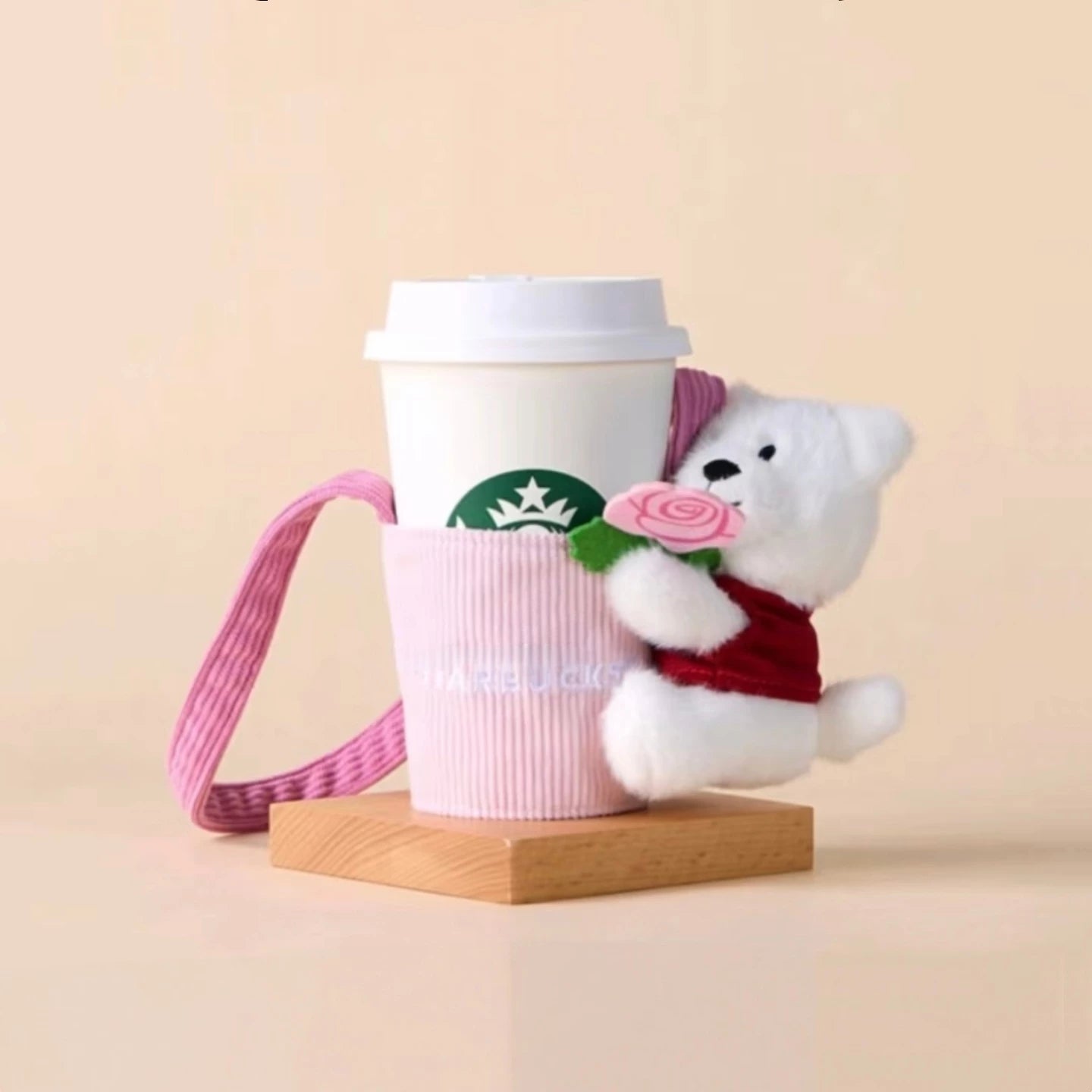 Starbucks China 2026 Cute Pet Handheld Cup Sleeve