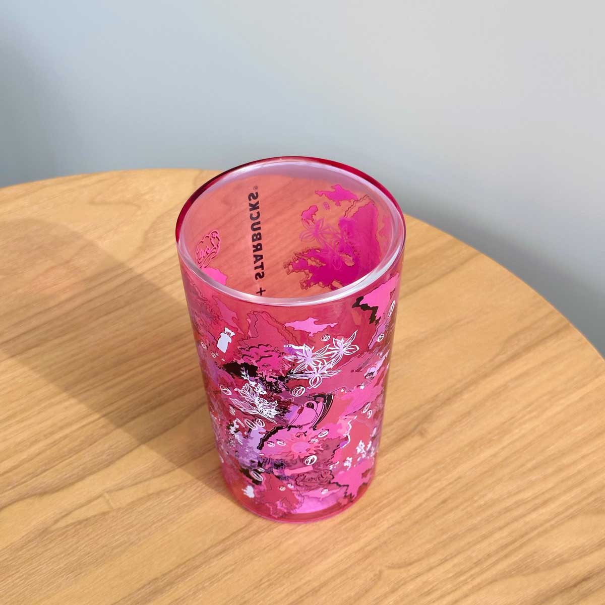 Starbucks China x VIVIENNE TAM co-brand series pink and red glass 350ml Starbucks loveinstarbucks