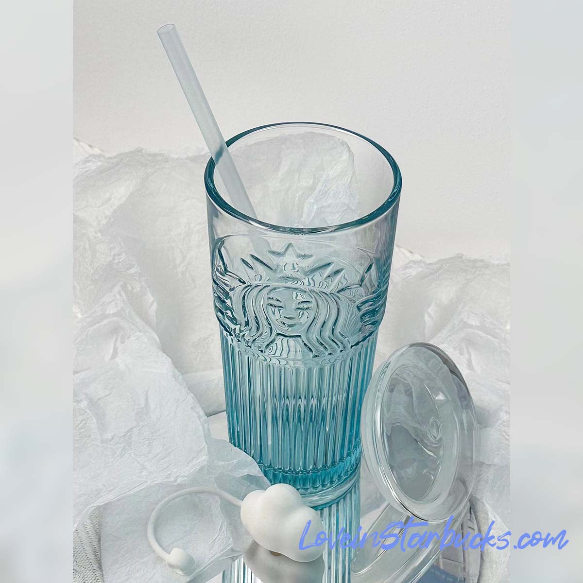 Starbucks Tumbler China sky blue gradient Glass Straw cup 18.6oz with cloud top-per Starbucks loveinstarbucks
