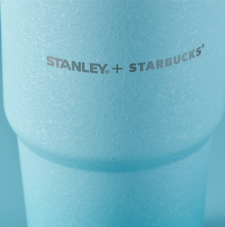 on sale Starbucks China 2022 anniversary stanley ice crack gradient blue Stainless Steel Straw Cup 20.08 oz Starbucks loveinstarbucks