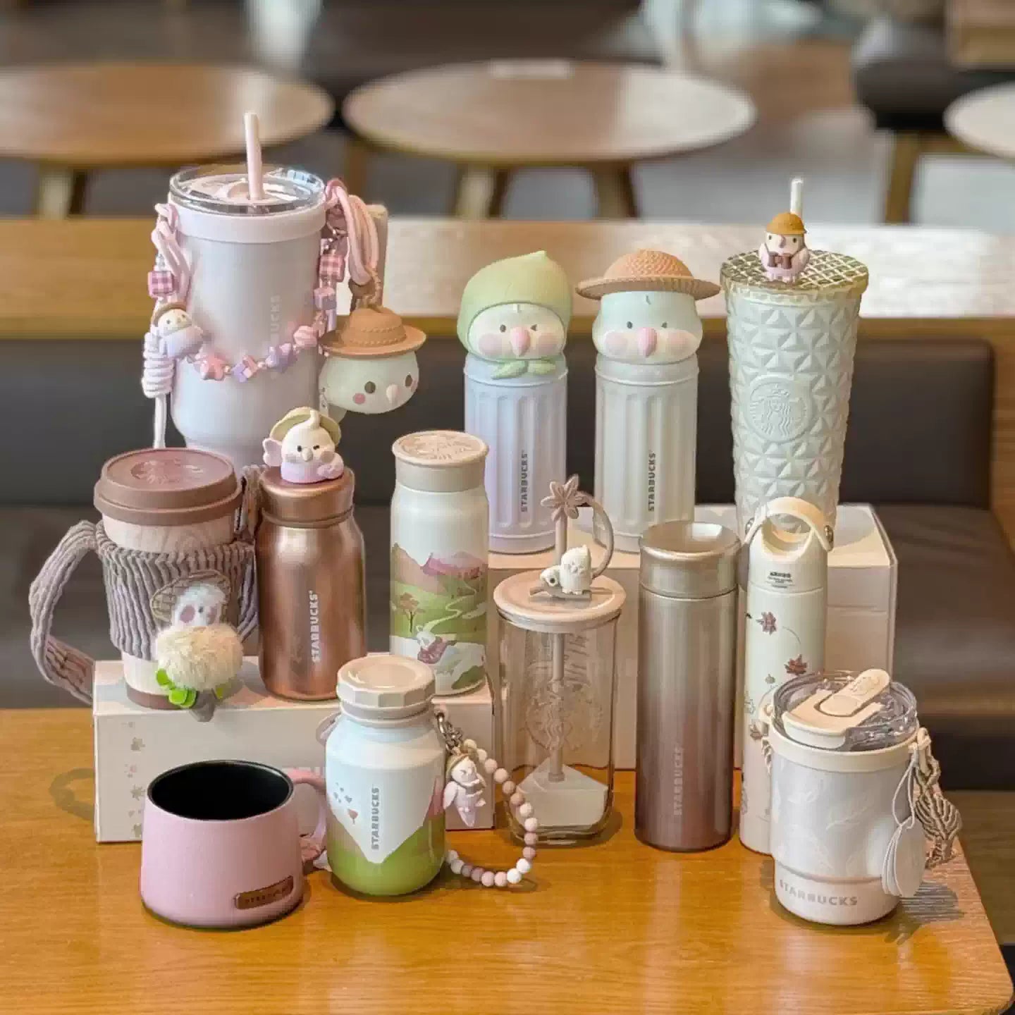 Starbucks China 2025 Autumn Wild Series