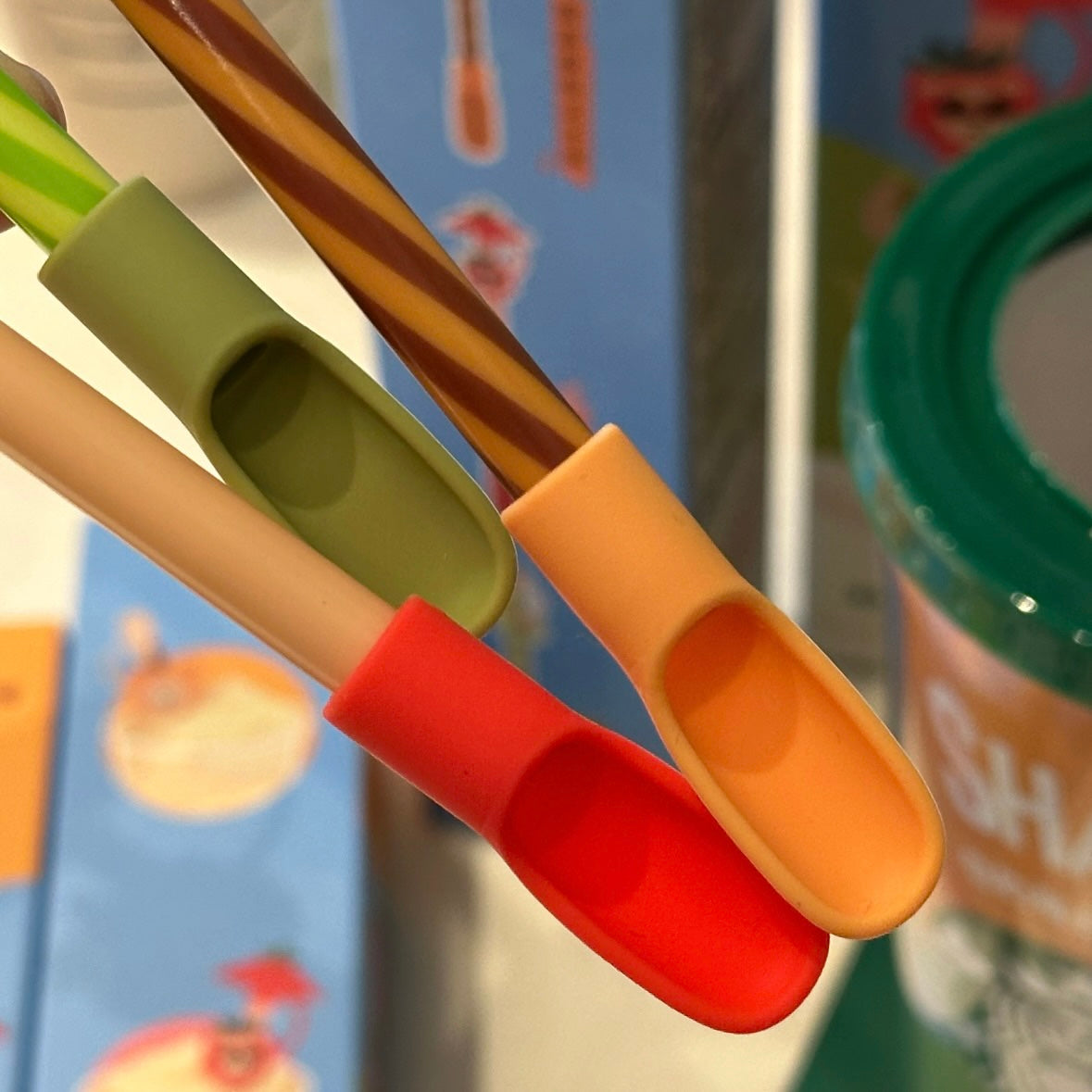 Starbucks straws and Topper a set