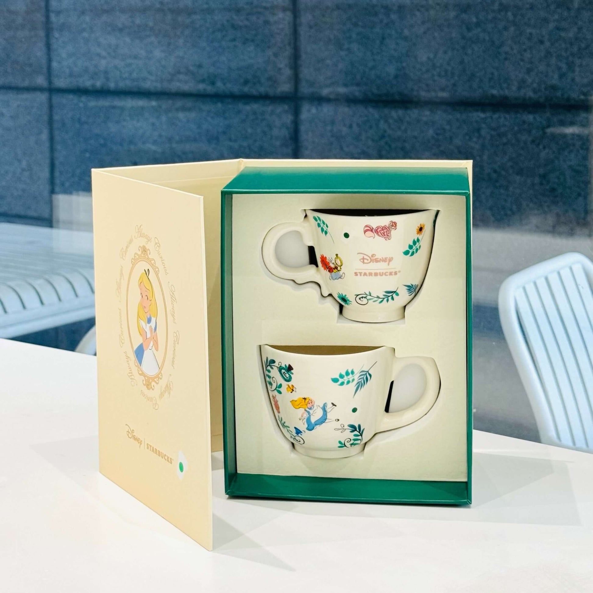 Starbucks Disney 2024 Alice series two mugs set giftbox 200ml & 260ml loveinstarbucks loveinstarbucks