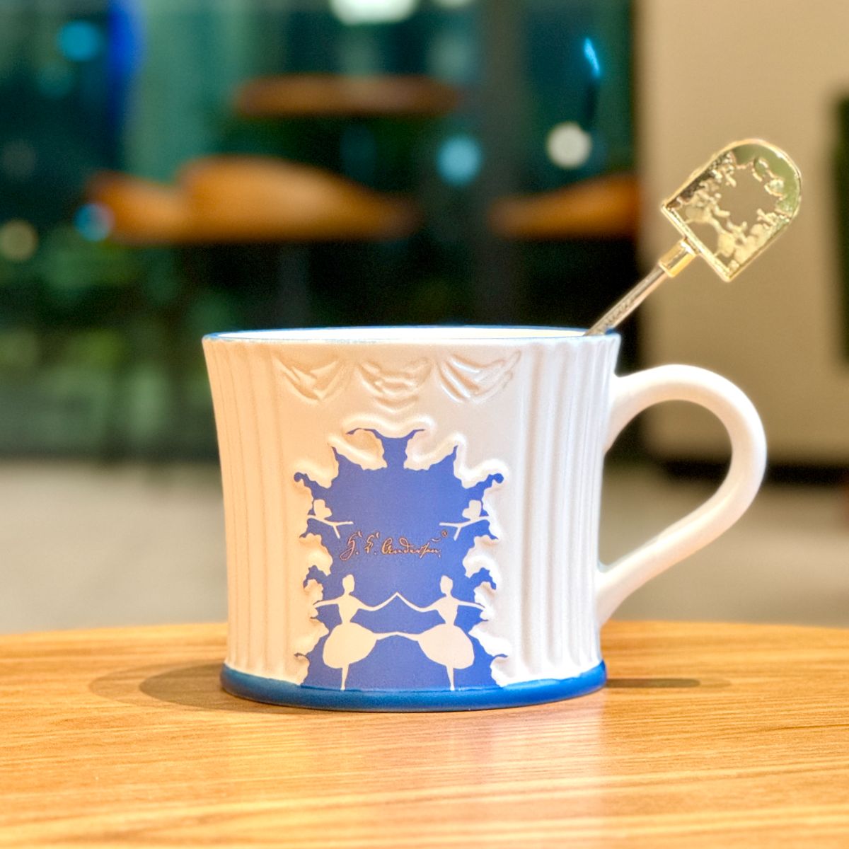 Starbucks China 2023 Andersen paper-cut series embossed mug 335ml Starbucks loveinstarbucks