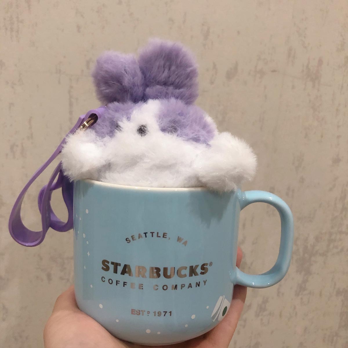 Starbucks China 2020 Mid-Autumn Festival bunny Mug with key chain 295ml Starbucks loveinstarbucks