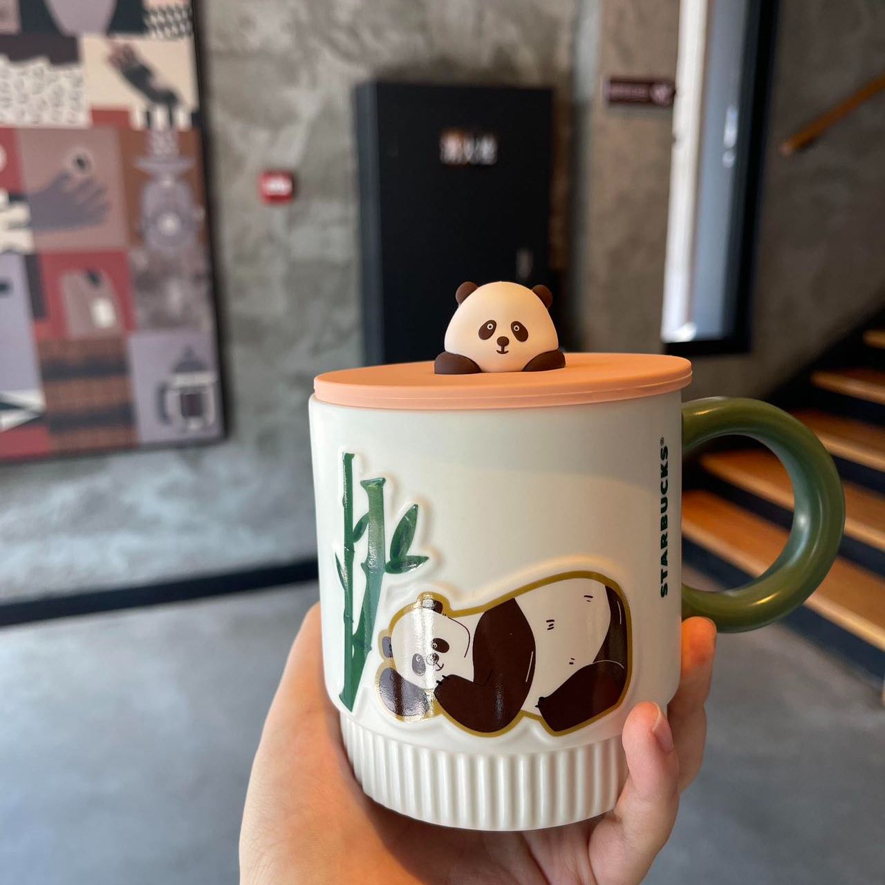 Starbucks China Traveling Panda series mug 395ml with lid Starbucks loveinstarbucks