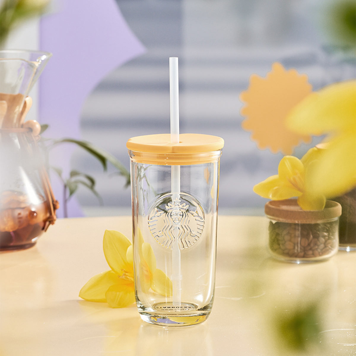 Starbucks China 2023 Summer wildflowers yellow Flower lid straw glass cup 473ml Starbucks loveinstarbucks