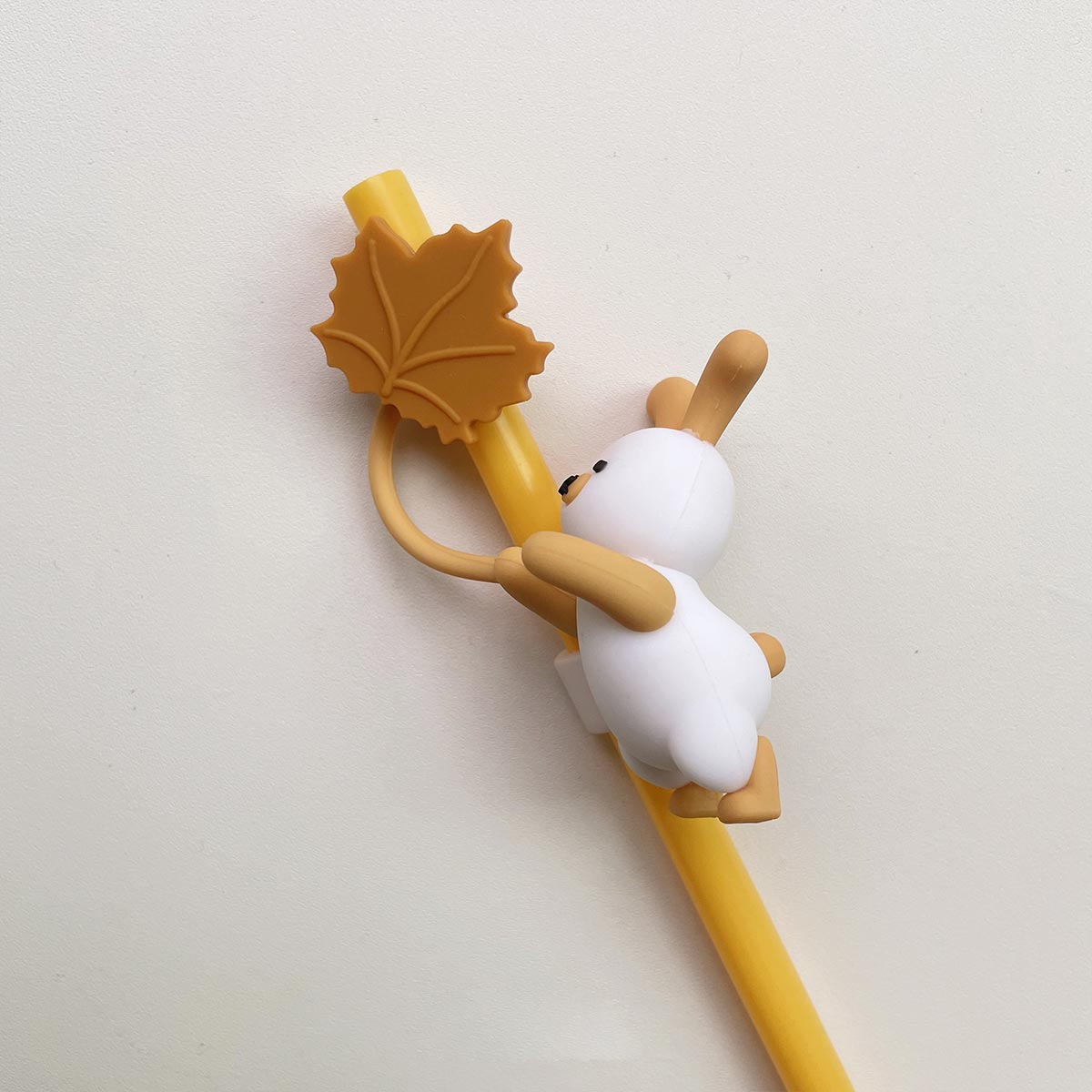 Not Starbucks product, Autumn rabbit Topper, ONLY topper ,DONOT include Straw , DONOT sell alone loveinstarbucks loveinstarbucks
