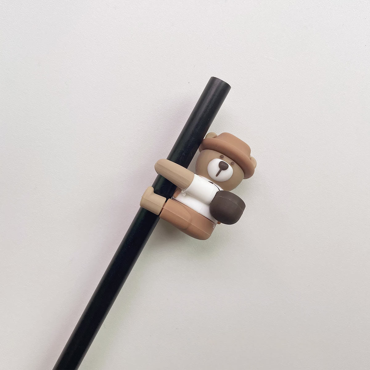 Not Starbucks product, Hugging bear Topper, ONLY topper ,DONOT include Straw , DONOT sell alone loveinstarbucks loveinstarbucks