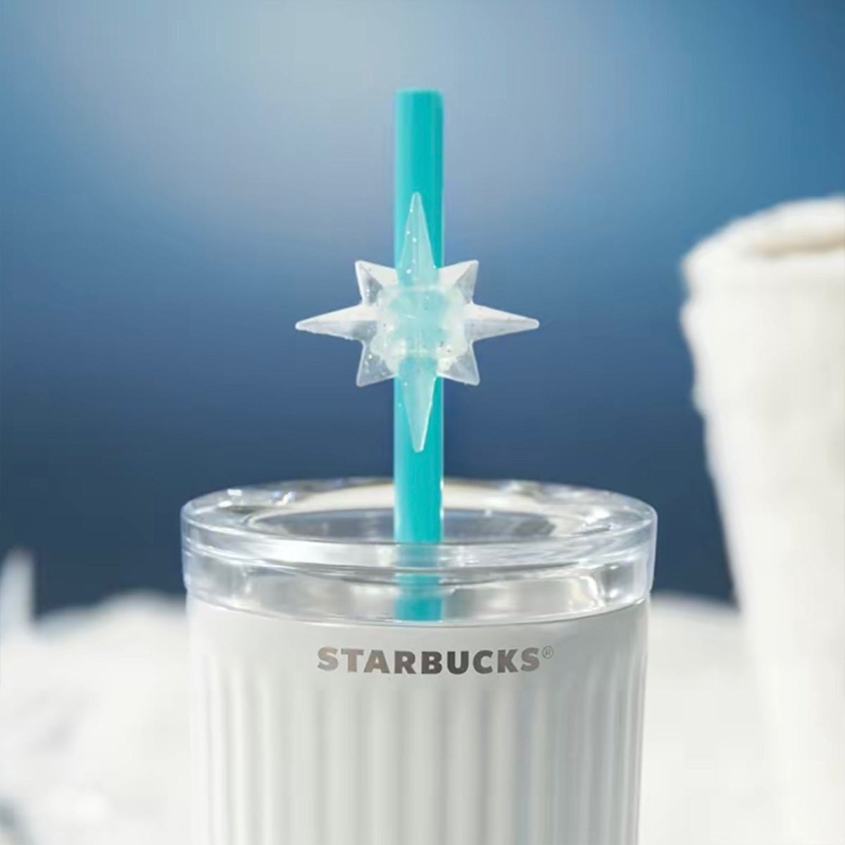 Starbucks China 2023 Christmas winter day series Blue and white gradient stainless steel striped cup with cup cover 473ml loveinstarbucks loveinstarbucks