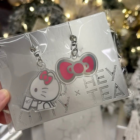 Hello Kitty and HEYTA China 2024 Hanging chain set HEYTA loveinstarbucks