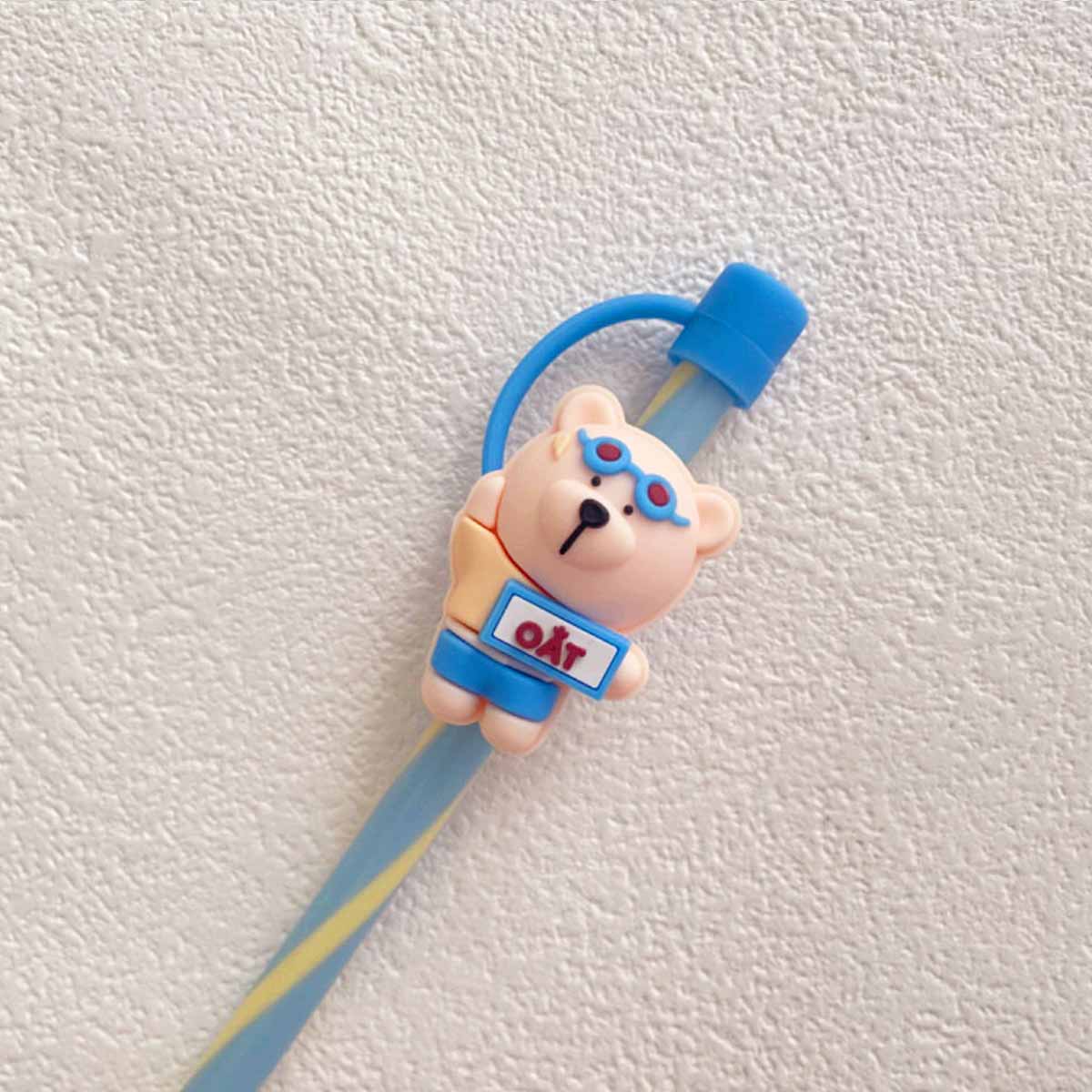 Not Starbucks product, Blue OAT Bear Bear Topper, ONLY topper ,DONOT include Straw , DONOT sell alone loveinstarbucks loveinstarbucks