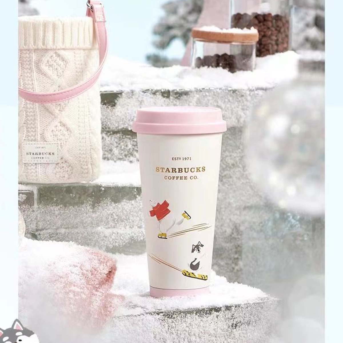 China 2023 Christmas online cute pet series Insulating cup with cup cover 500ml Starbucks loveinstarbucks