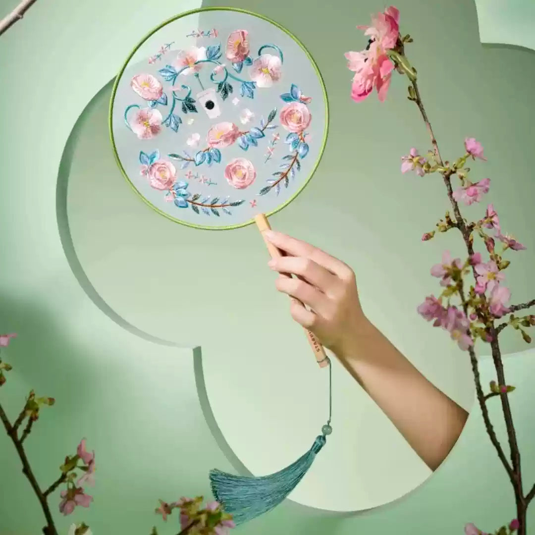 Starbucks China 2025 Spring Flower Series fan