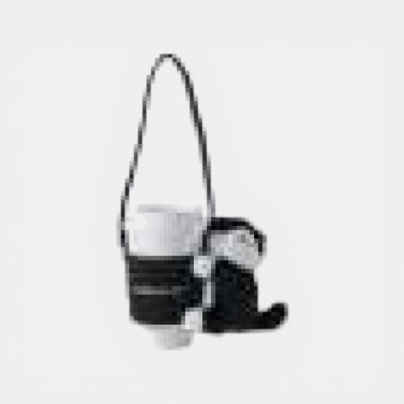 Starbucks Taiwan 2026 Summer Season1 Series black and white cat cup holder