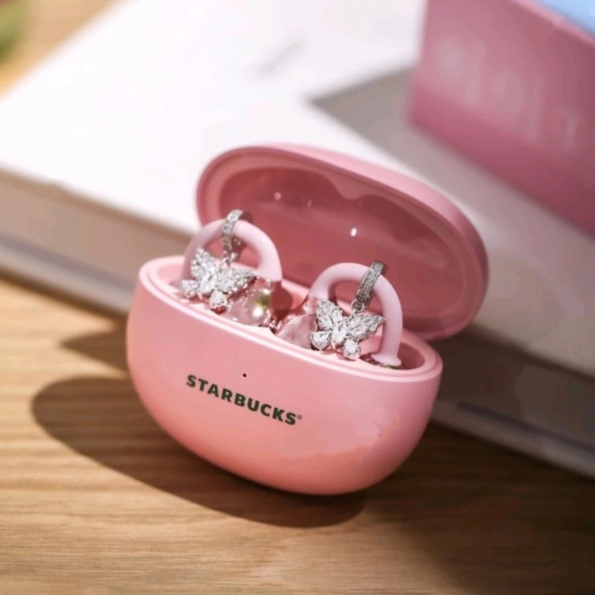 Starbucks China and 1MORE Co-Branded Clip-On Bluetooth Earphones Main Picture