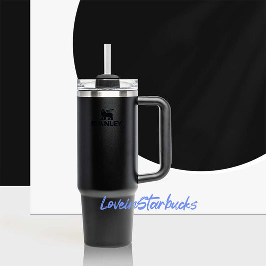 Stanley China Quencher 2.0 obsidian color cup 30oz Stanley loveinstarbucks