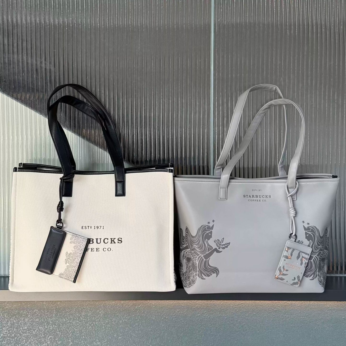Starbucks China 2025 tote bag coming with card holder - please read details before order