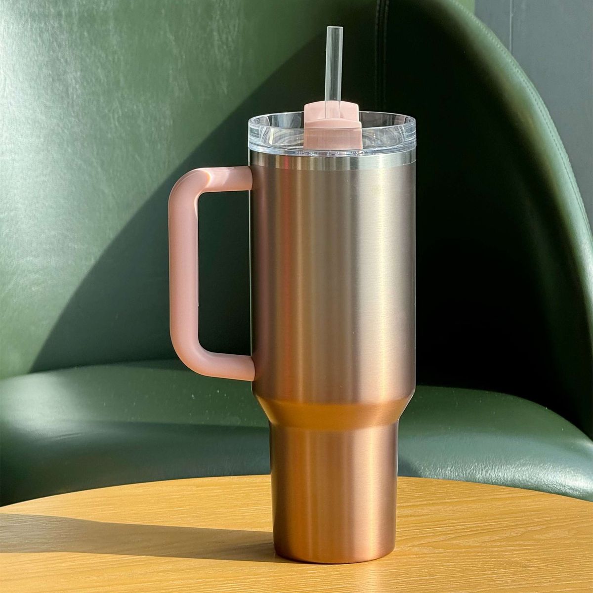pre-order Starbucks China 2025 Valentine's Day Stanley Stainless Steel Straw Cup 40oz 1183ml Starbucks loveinstarbucks