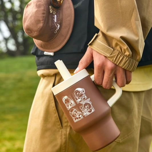 Starbucks China 2026 Bear Store Manager's Town Series 480ml Stainless Steel Handle Straw Cup with Hat Pendant