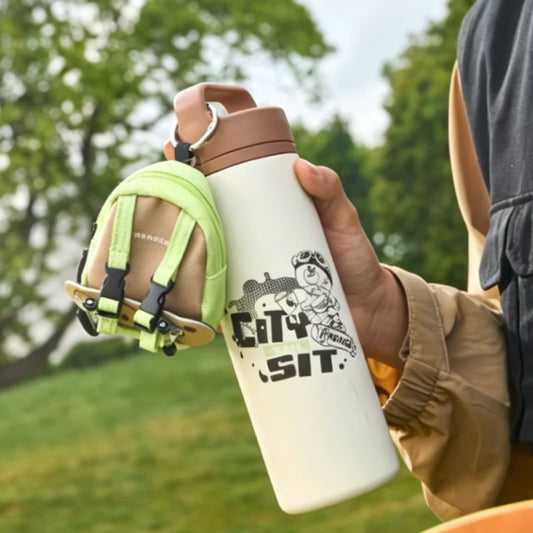 Starbucks China 2026 Bear Store Manager's Town Series 610ml Handle Thermos Cup with Headphone Bag