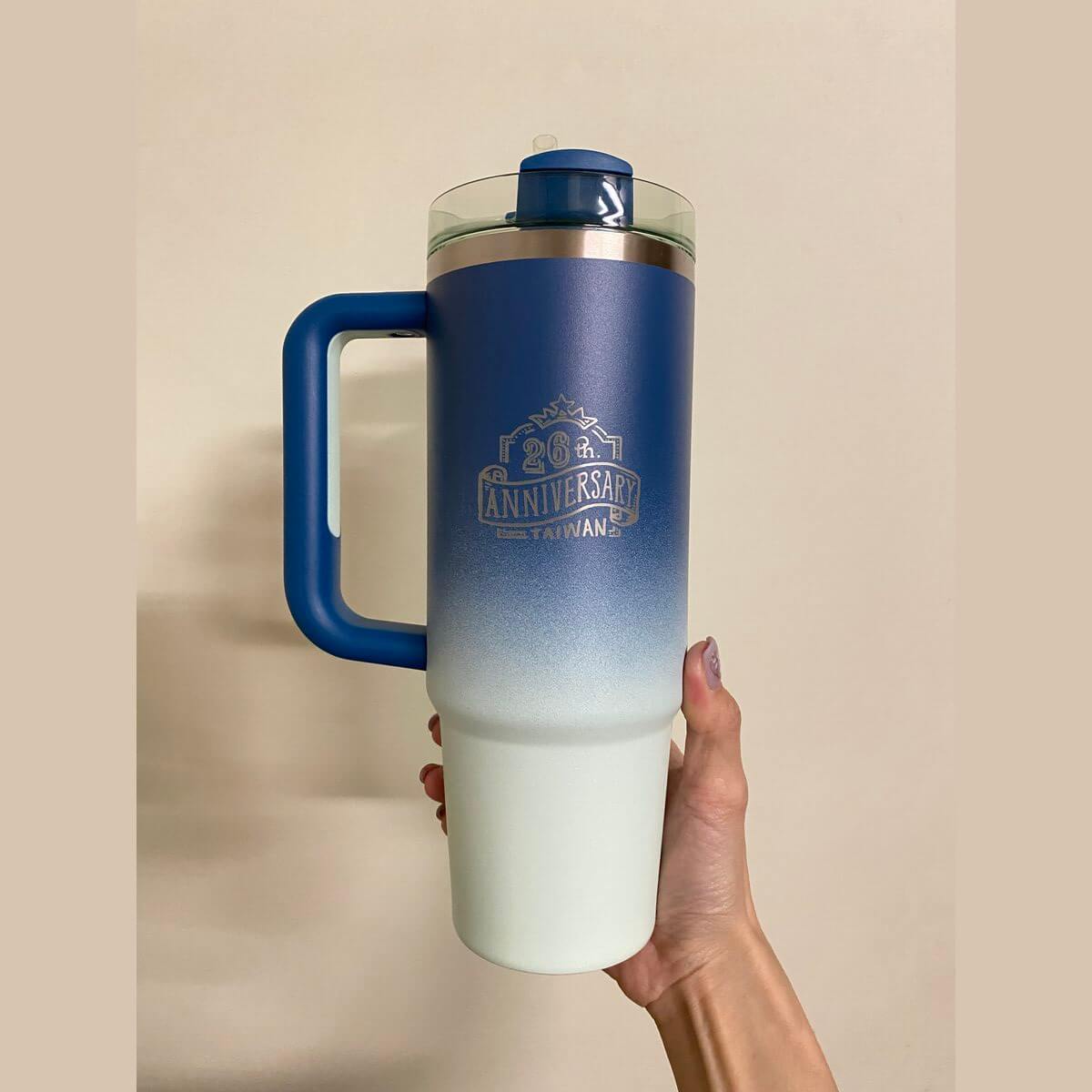 Starbucks Taiwan 2024 26th anniversary Stanley blue Ombre stainless steel cup 30oz Starbucks loveinstarbucks