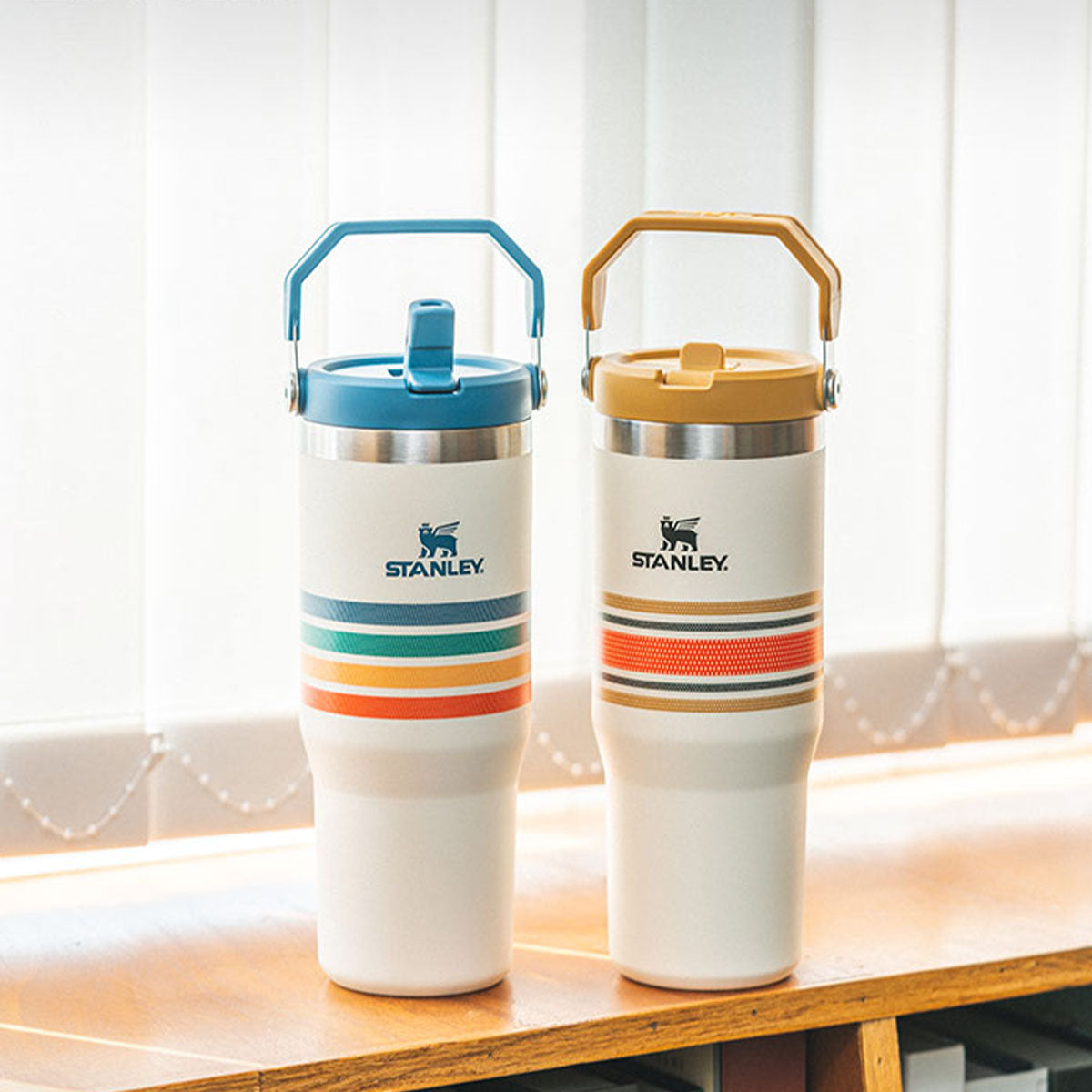 Stanley tumbler ICEFLOW FLIP Vacuum Insulated stainless steel straw cup 30oz Starbucks loveinstarbucks