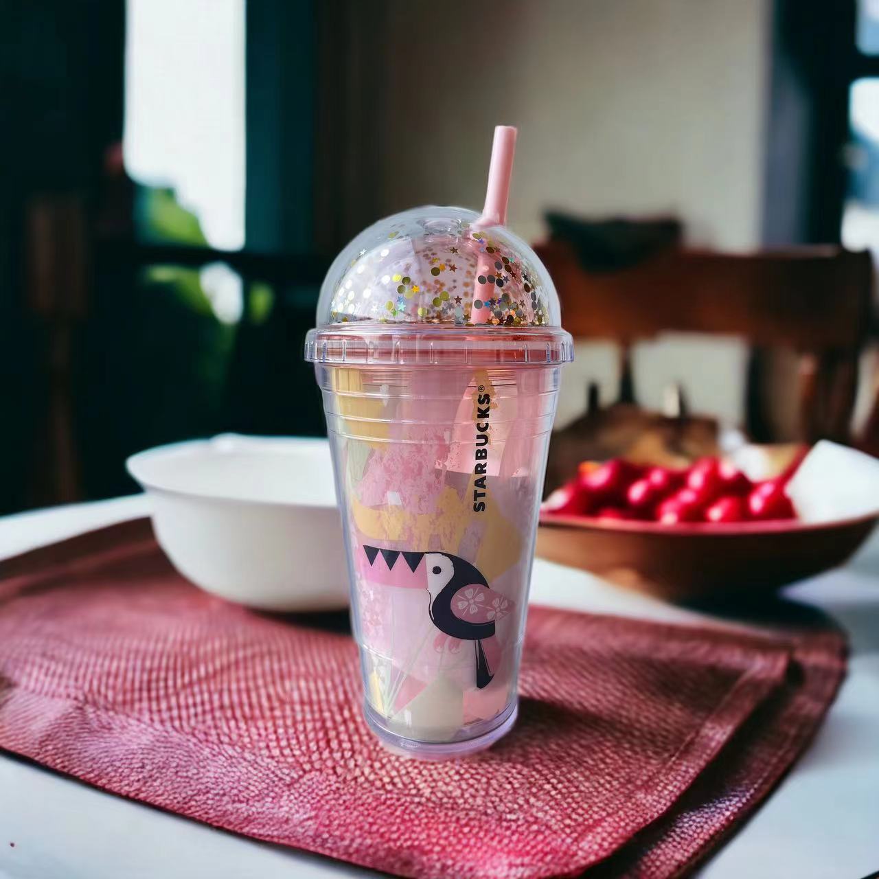 Starbucks China Shiny beak bird plastic straw cup Starbucks loveinstarbucks
