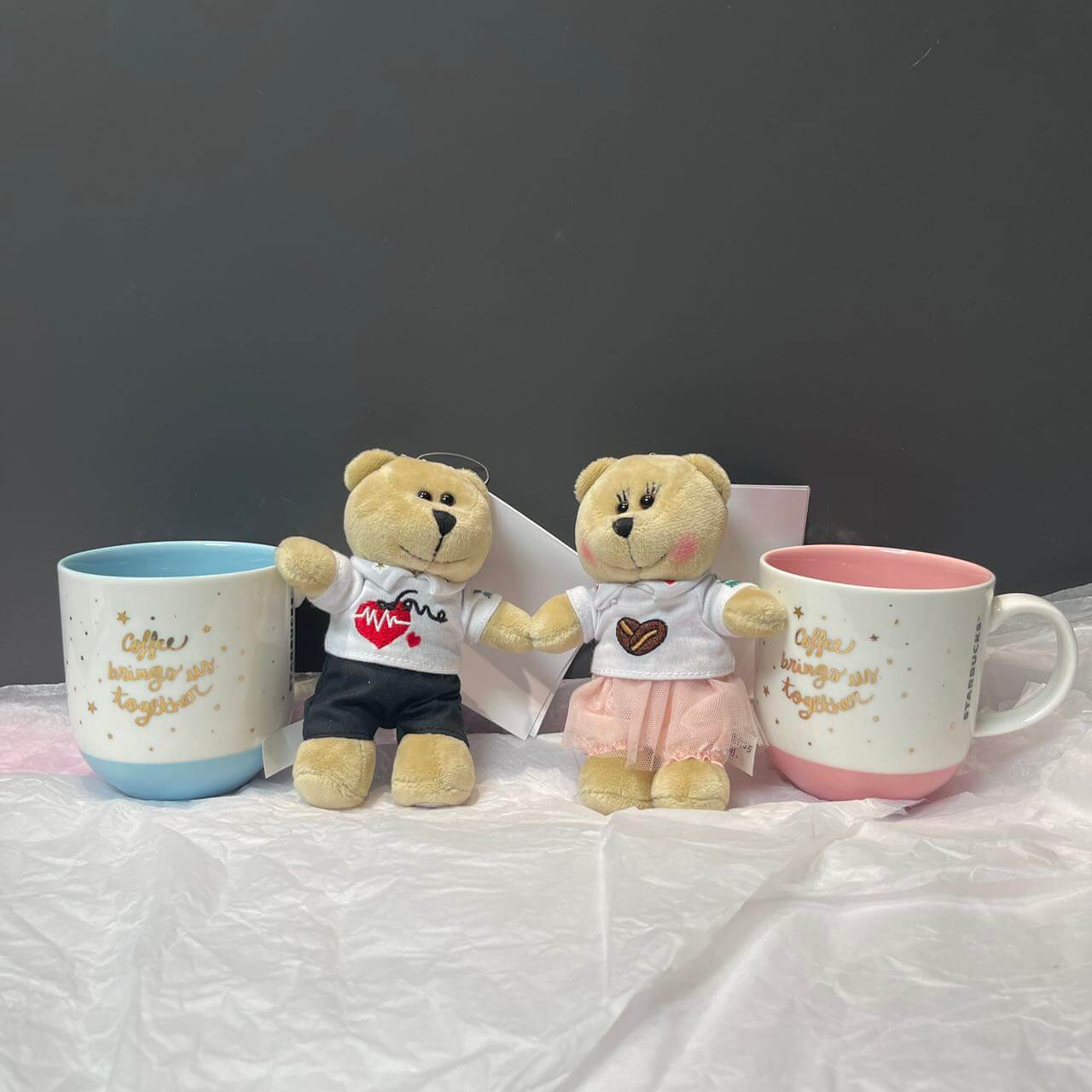 Starbucks China Valentine's Day Bearista keychain and cup loveinstarbucks loveinstarbucks