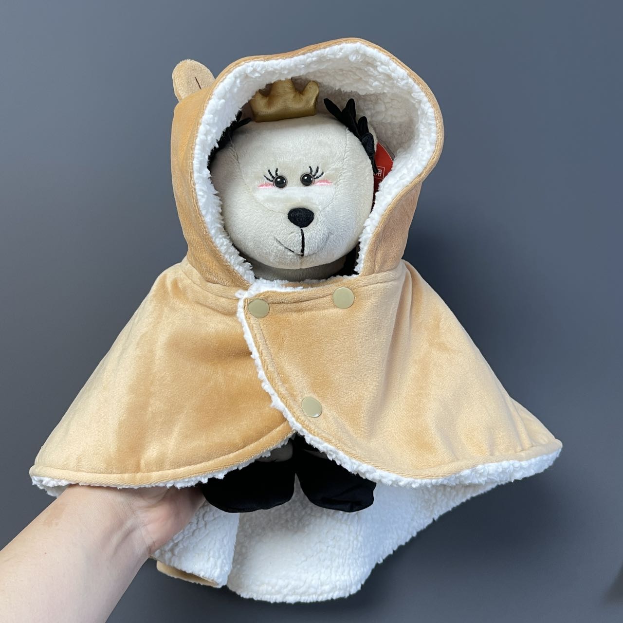 Starbucks 2023 Christmas Pet Cape not including dog and bear toy loveinstarbucks loveinstarbucks