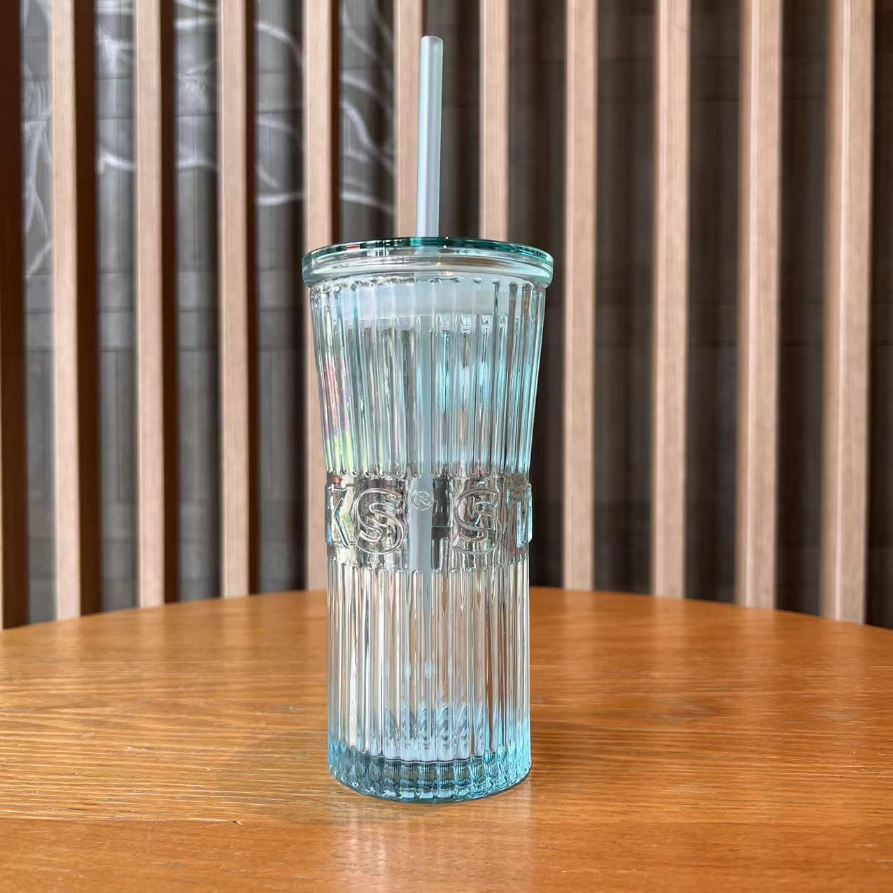 Starbucks China 2023 anniversary white gold mermaid series Light blue glass straw cup 740ml Starbucks loveinstarbucks