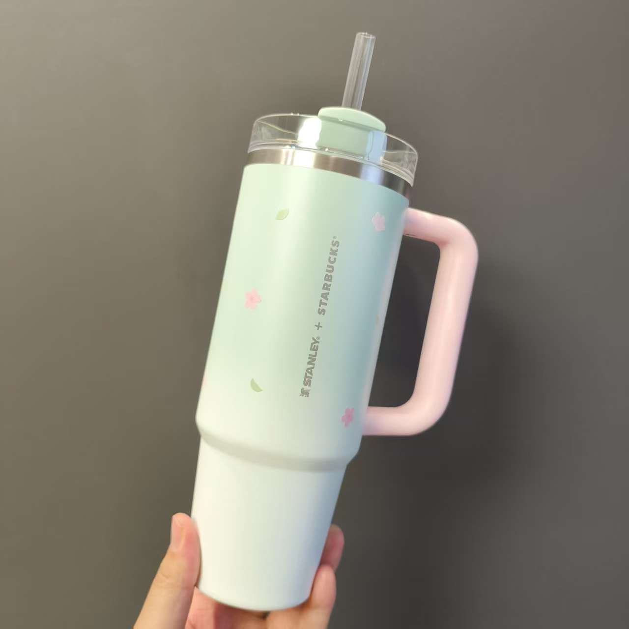 tiny flaw - Starbucks Asia 2026 spring collection Stanley pink stainless steel cup 20oz