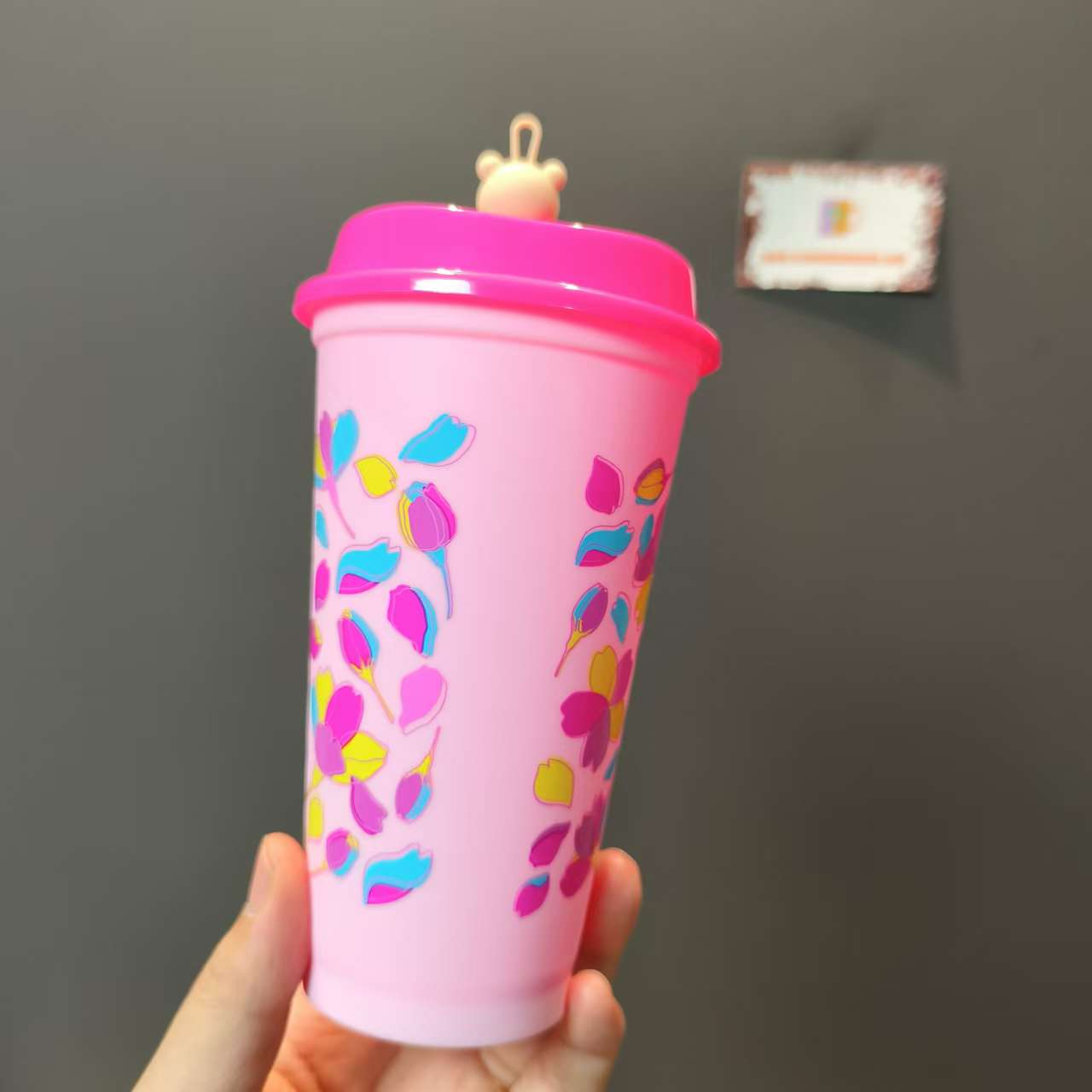 Starbucks Japan pink reusable cup coming with stopper Starbucks loveinstarbucks