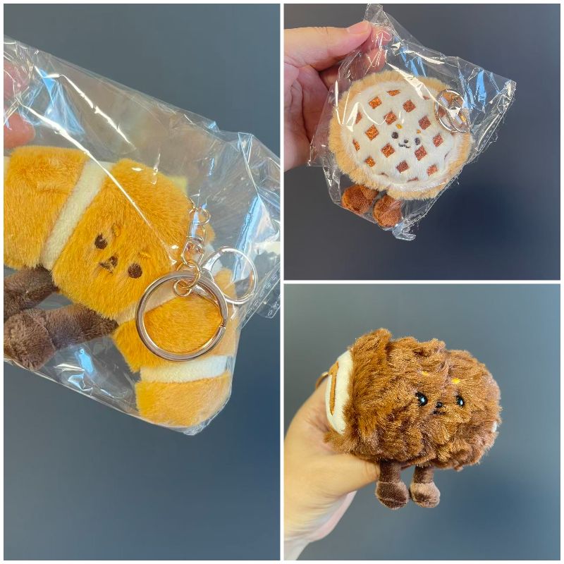 Starbucks China 2025 Keychain - Croissant, apple pie, Swiss roll, one of them with original box