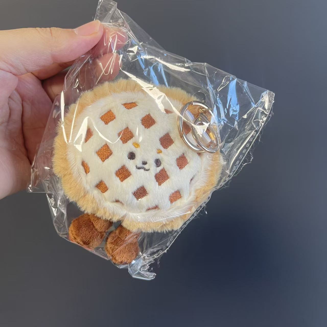 Starbucks China 2025 Keychain - Croissant, apple pie, Swiss roll, one of them with original box