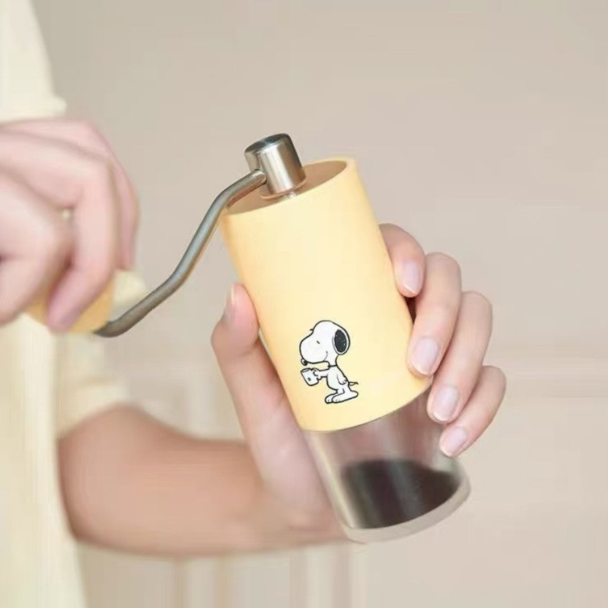 Starbucks China 2025 Peanuts Snoopy co-brand Manual grinder