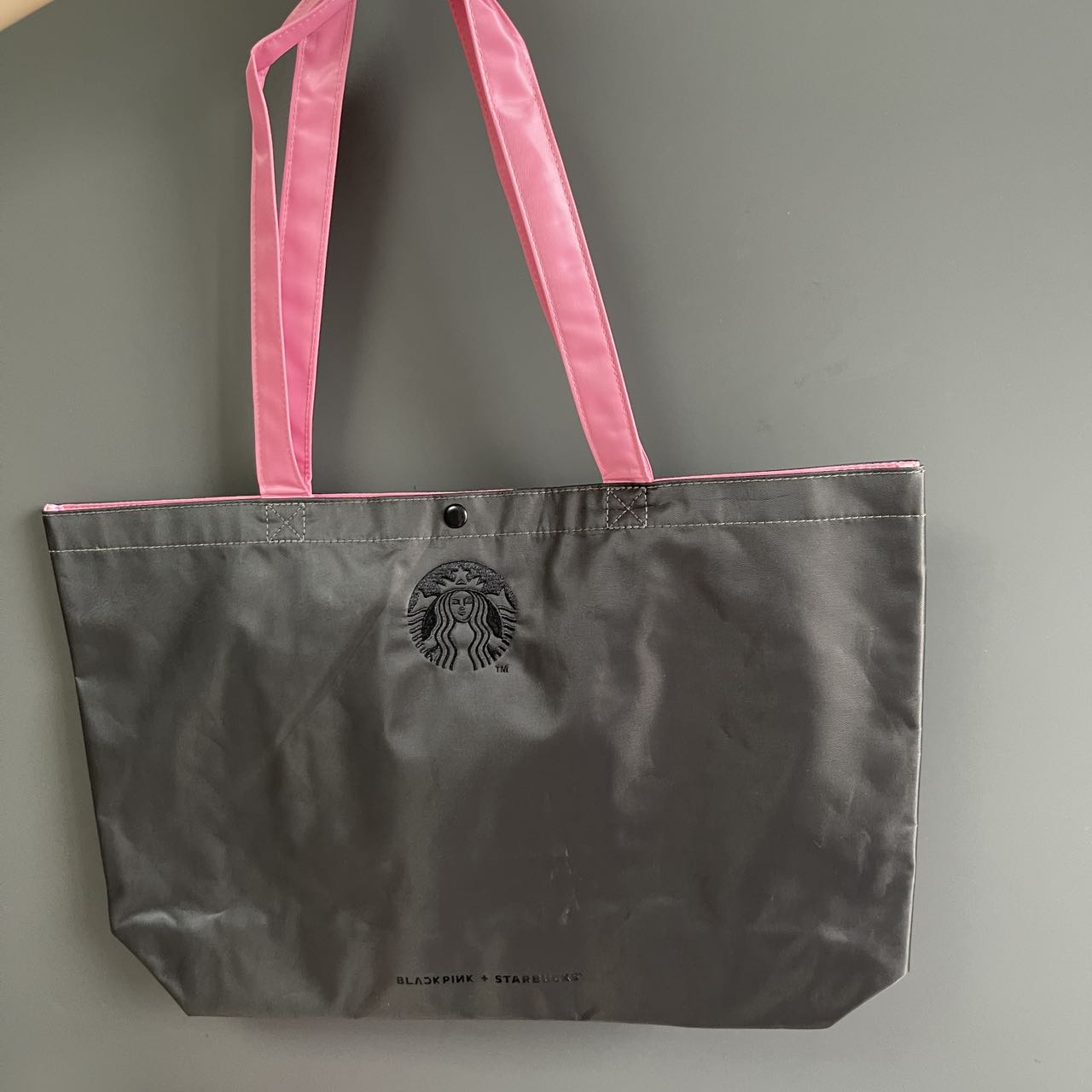 Starbucks x blackpink 2023 Asia Pacific series - bag Starbucks loveinstarbucks