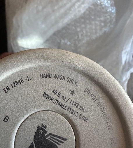 Damaged - only ship within US- Starbucks Stanley white Stainless steel cup 40oz