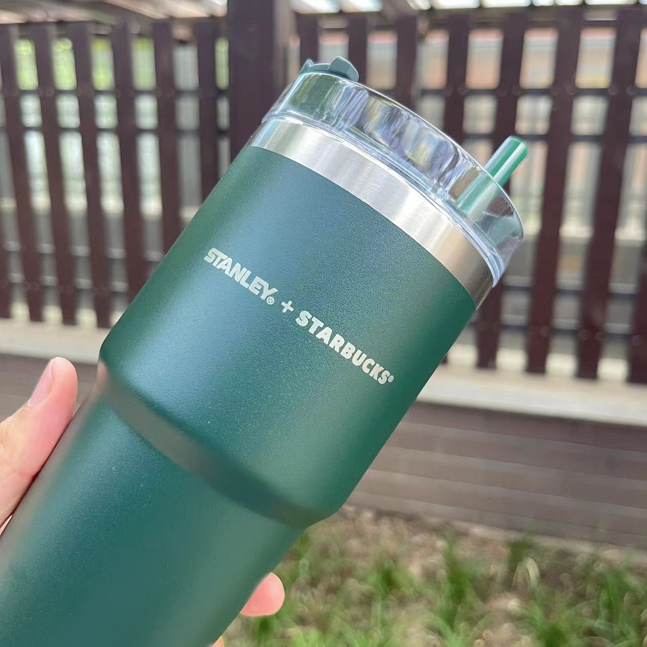 Starbucks X Stanley Taiwan 2023 25th anniversary Stainless steel straw cup 20oz Starbucks loveinstarbucks