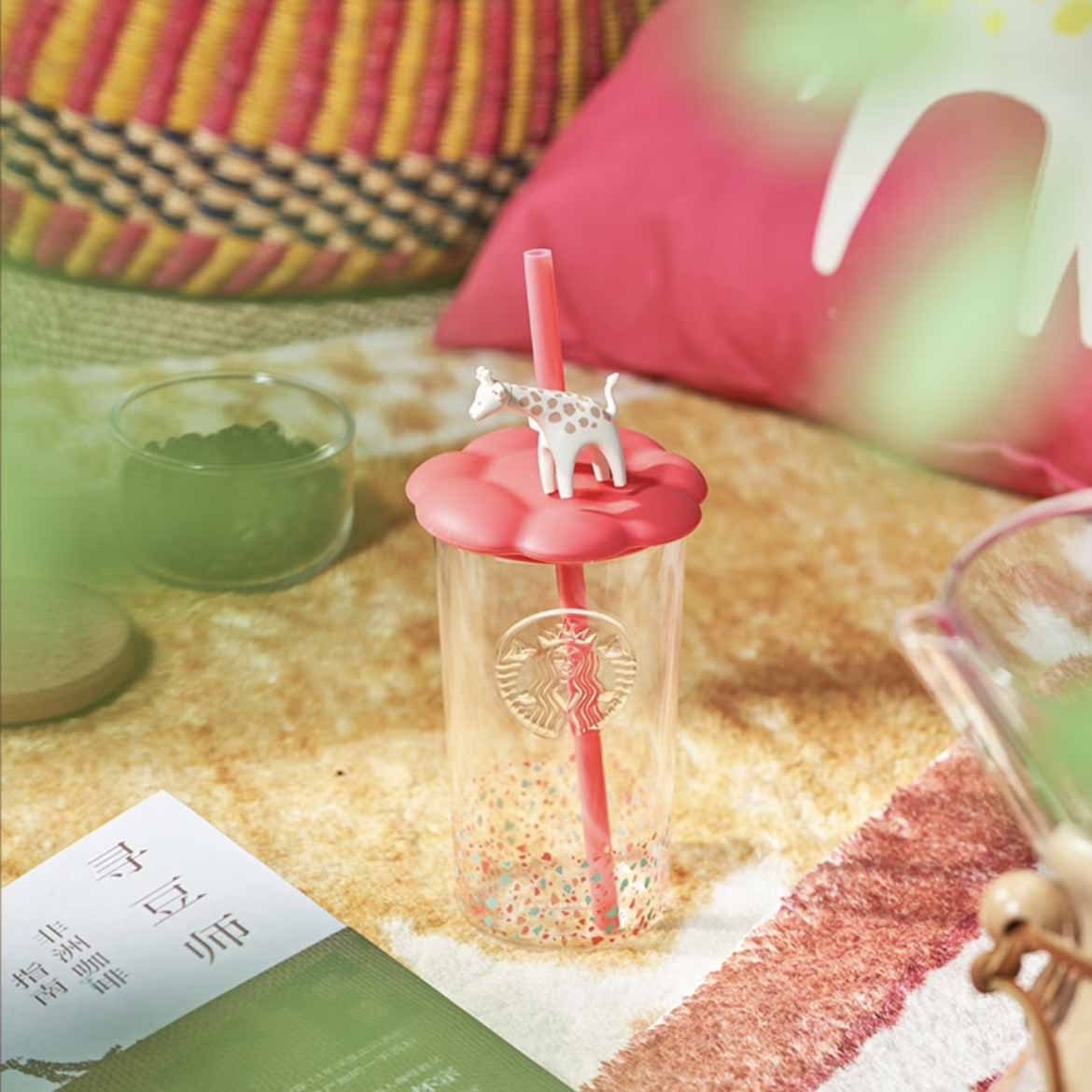 Starbucks China 2023 Tropical style series Giraffe glass Straw cup 355ml Starbucks loveinstarbucks