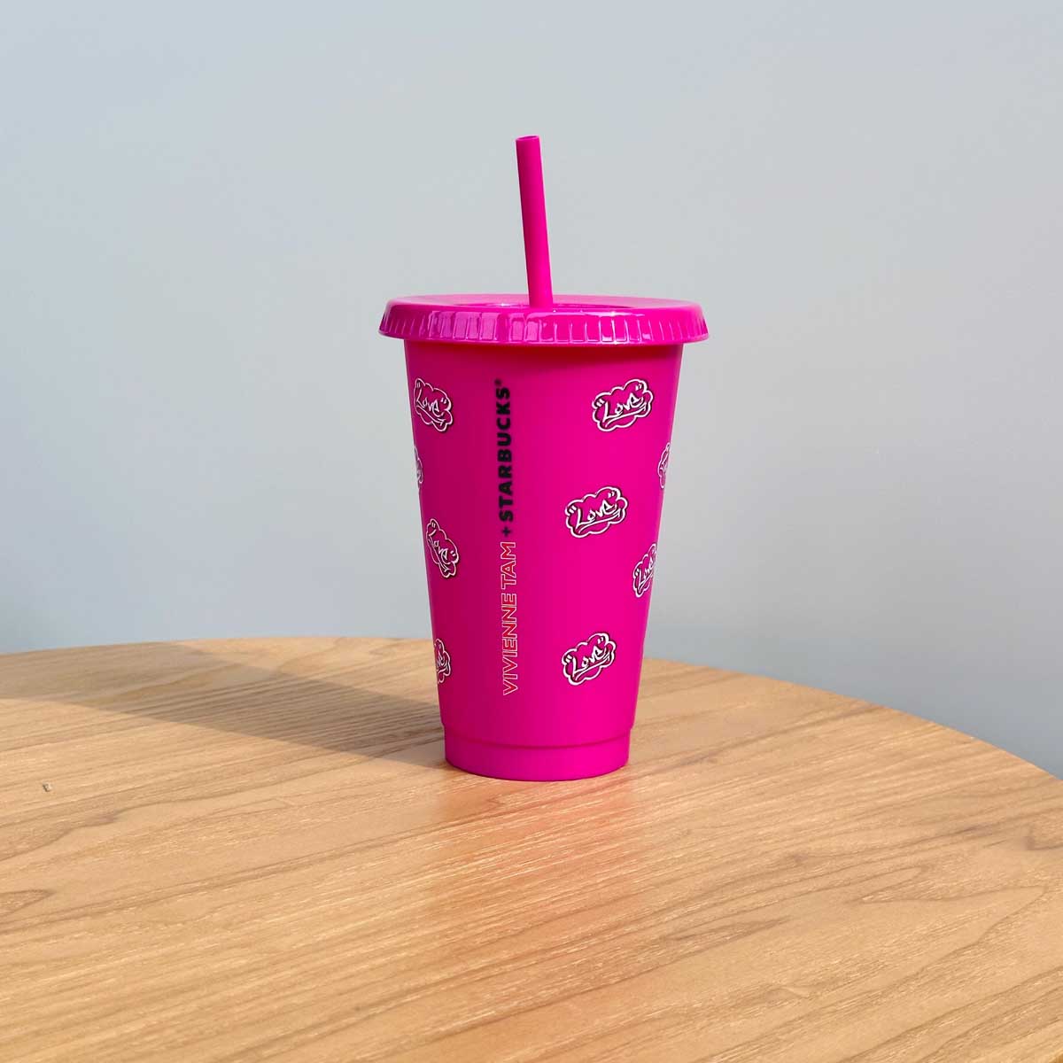 Starbucks China x VIVIENNE TAM co-brand series reusable straw cup Starbucks loveinstarbucks