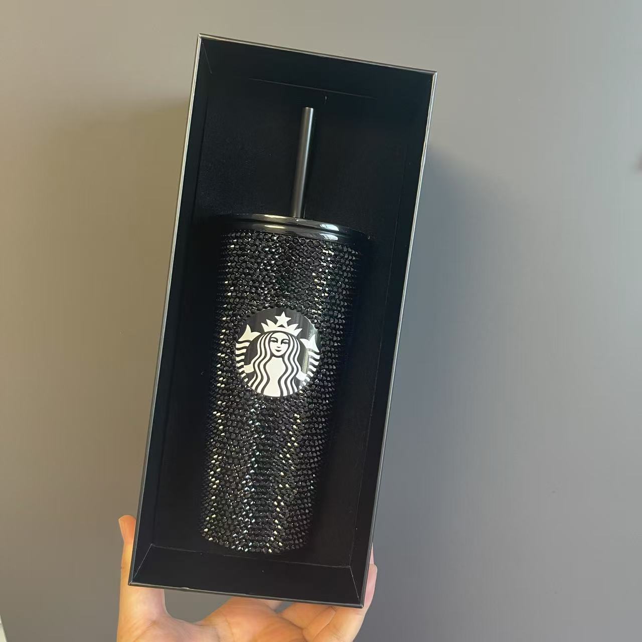 box not  perfect - Starbucks Vietnam 2025 BLACK Rhinestones Stainless steel cup 16oz